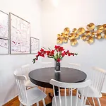 Guestready - Located On Centre شقة Lisboa