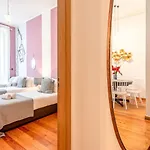 Guestready - Located On Centre شقة *